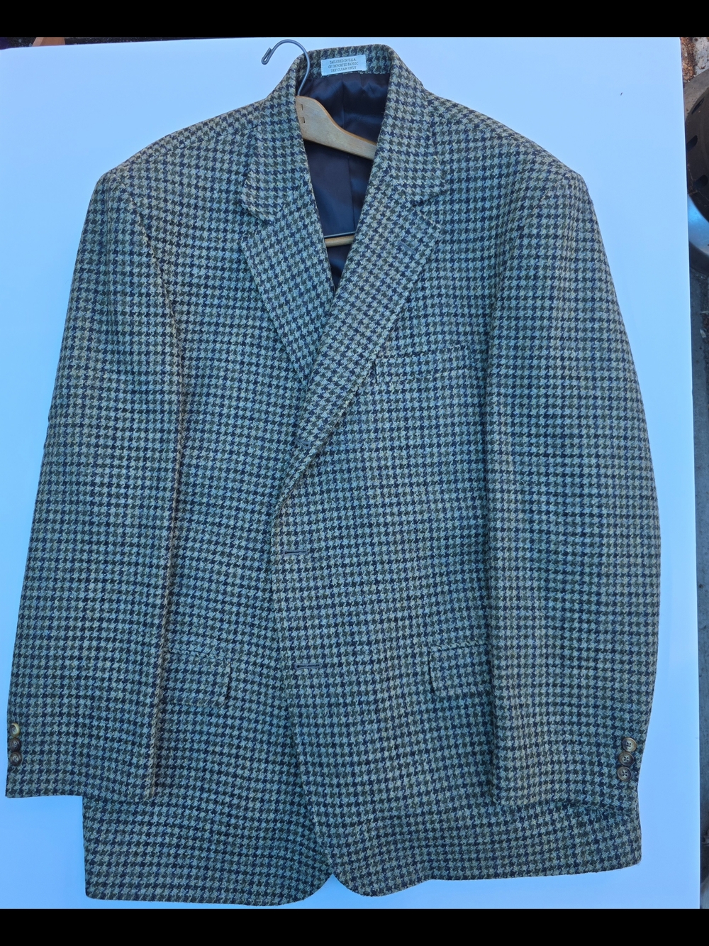 Orvis Houndstooth Sport Coat in Brown and Black Tones